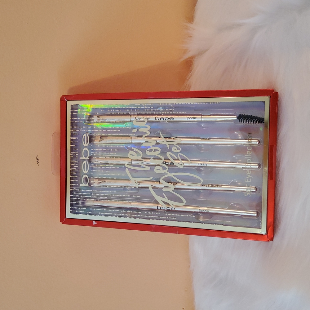 bebe Makeup brushes The Eyeconic Set